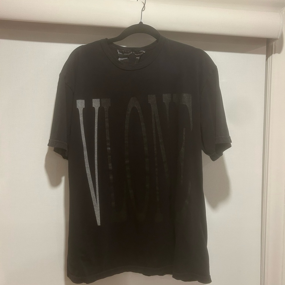 Black Designer VLONE Graphic Logo T-Shirt - Men's